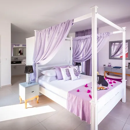 Mar N Mar Crown Hotel-suites فندق