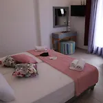 Mar N Mar Crown Hotel-suites Hotel Kamari (Santorini)