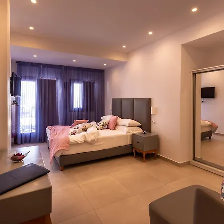Mar N Mar Crown Hotel-suites Hotel Kamári