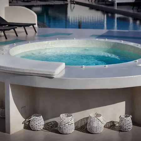 Mar N Mar Crown Hotel-suites 酒店 Kamári