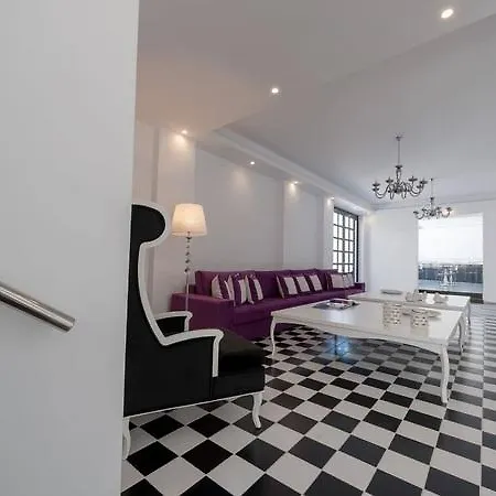 Mar N Mar Crown Hotel-suites 4* Kamari (Santorini)