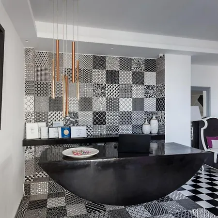Mar N Mar Crown Hotel-suites Kamári