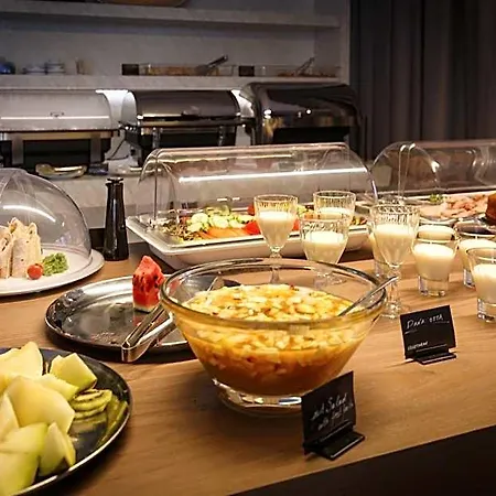 Hotel Mar N Mar Crown Hotel-suites 4*