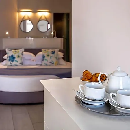 Mar N Mar Crown Hotel-suites 4*