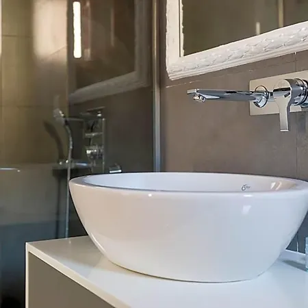 Mar N Mar Crown Hotel-suites Hotel