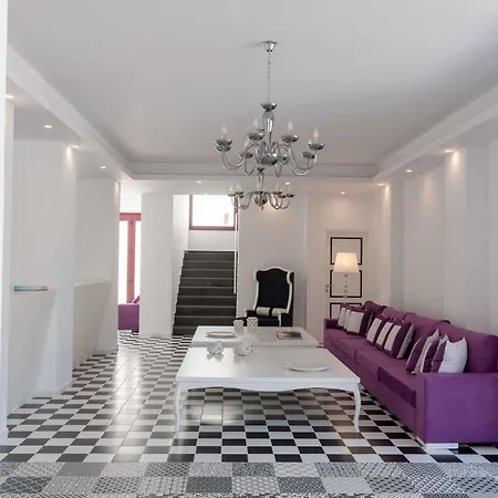 Mar N Mar Crown Hotel-suites Kamári