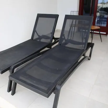 Mar N Mar Crown Hotel-suites 4* Kamári