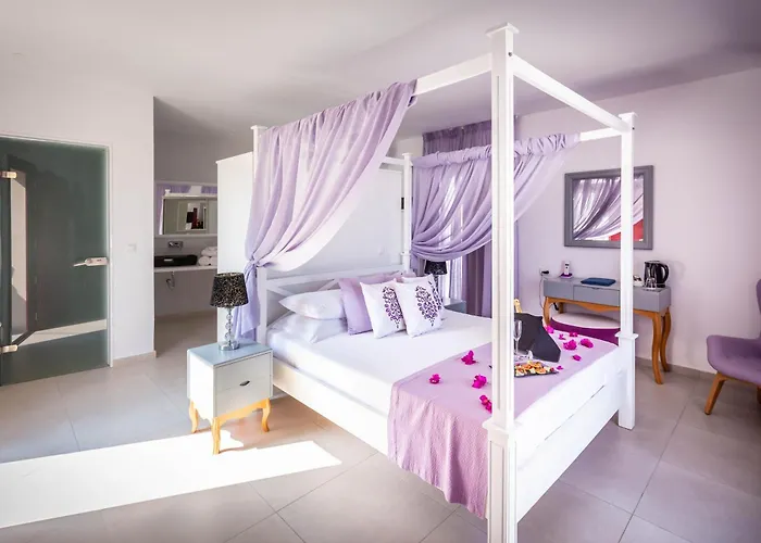 Mar N Mar Crown Hotel-suites Hotel