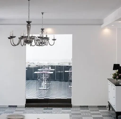 Mar N Mar Crown Hotel-suites Hotel