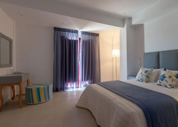 Hotel Mar N Mar Crown Hotel-suites