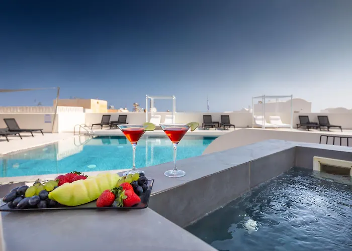 Mar N Mar Crown Hotel-suites 4* Kamari (Santorini)