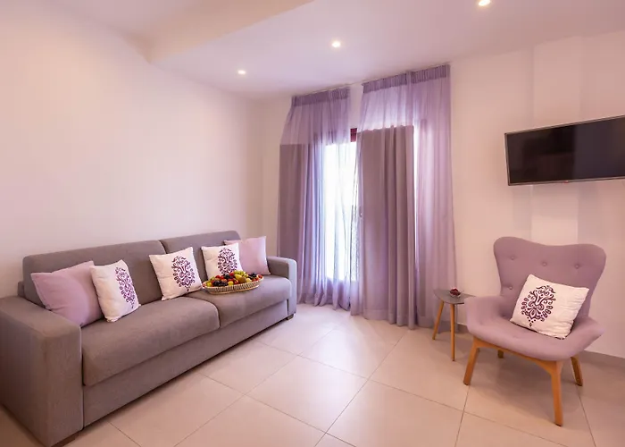 Mar N Mar Crown Hotel-suites Hotel 4*