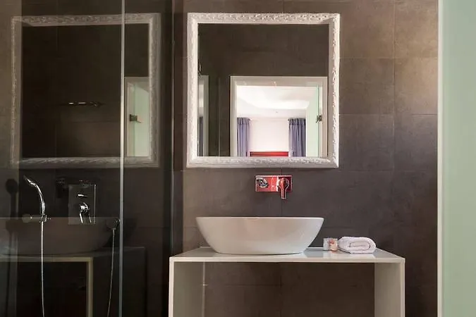 Hotel Mar N Mar Crown Hotel-suites Kamari (Santorini)