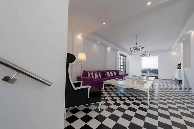 Mar N Mar Crown Hotel-suites 4* Kamari (Santorini)