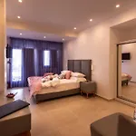 Mar N Mar Crown Hotel-suites Otel Kamári