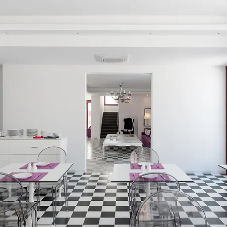 Mar N Mar Crown Hotel-suites 4*