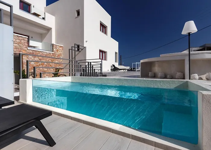 Mar N Mar Crown Hotel-suites Hotel Kamári