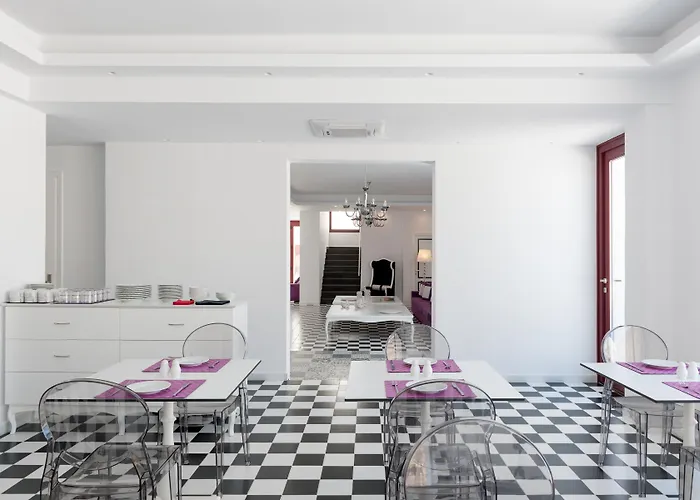 Mar N Mar Crown Hotel-suites 4*