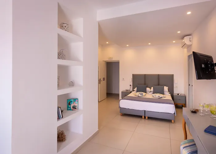 Hotel Mar N Mar Crown Hotel-suites