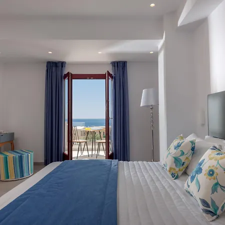 Mar N Mar Crown Hotel-suites Hotel Kamári