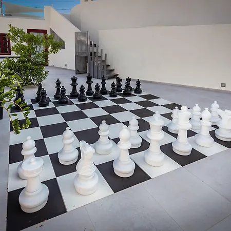 Mar N Mar Crown Hotel-suites 4*